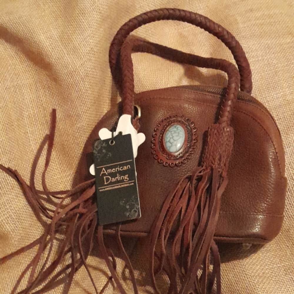 AMERICAN DARLING WOMANS LEATHER PURSE